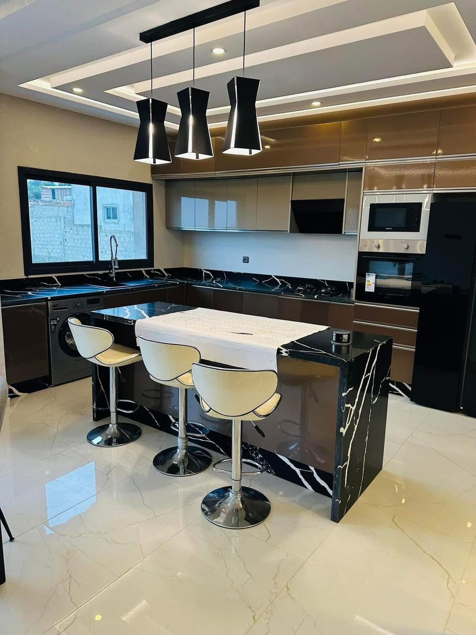 Abidjan, Plateau, Hotel Tiama